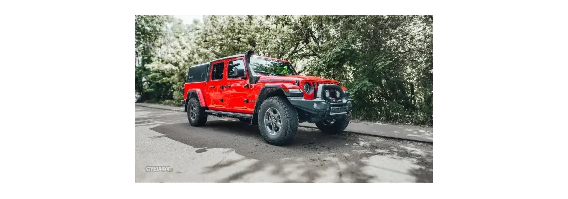 Wizualne modyfikacje Jeep Gladiator - Smartcap, zderzak, wyciągarka, kamera przednia...