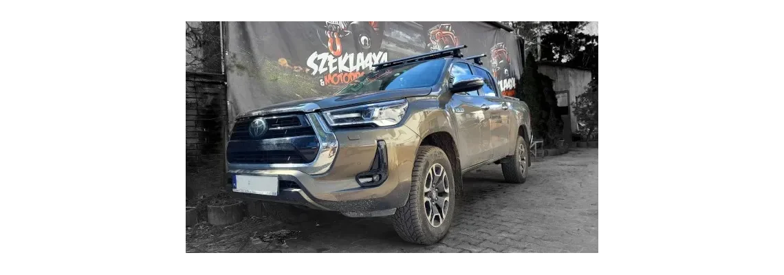 Montaż Osram VX1000-CB SM LEDBAR na bagazniku Toyota Hilux