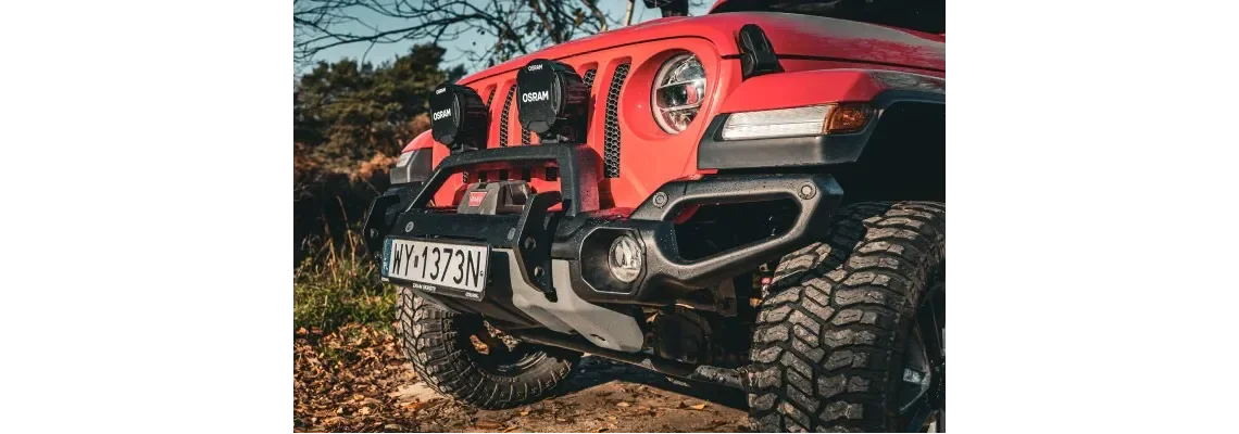 Jeep Wrangler JL Sahara - zmiana zderzaków na Arcus i RR Style
