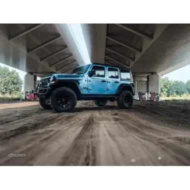 Nowe Zawieszenie i Akcesoria Jeep Wrangler JLU 2024 w Naszym Serwisie