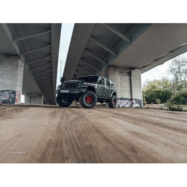 Metalcloak 3.5” Lift Installation on Jeep Wrangler JLU 2.0 – Stability, Comfort, and Off-Road Capability
