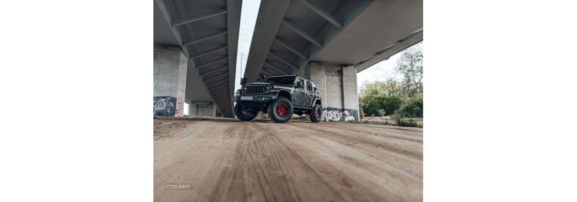 Metalcloak 3.5” Lift Installation on Jeep Wrangler JLU 2.0 – Stability, Comfort, and Off-Road Capability